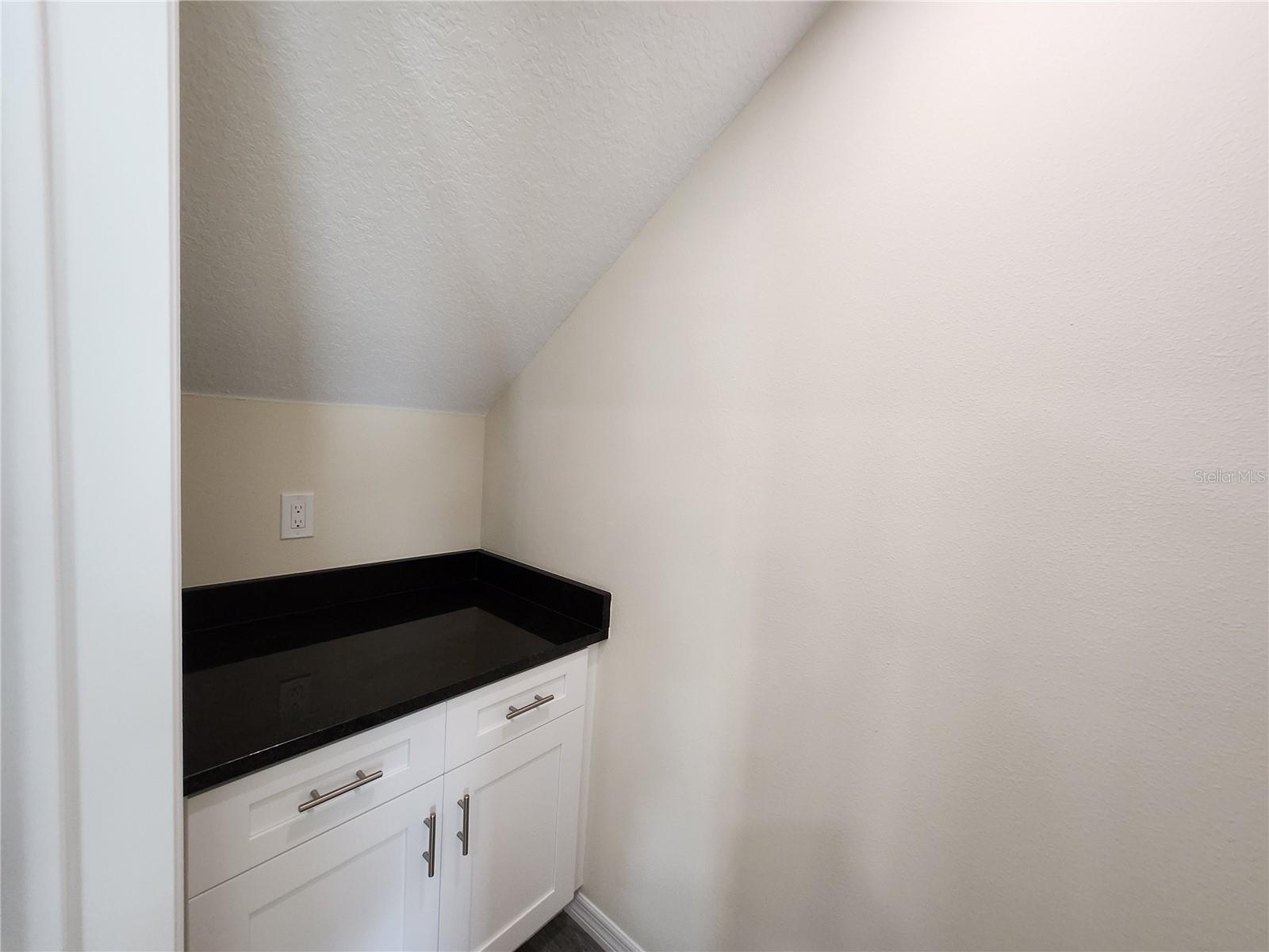 4370 Cambio Gardens Court Property Photo 73