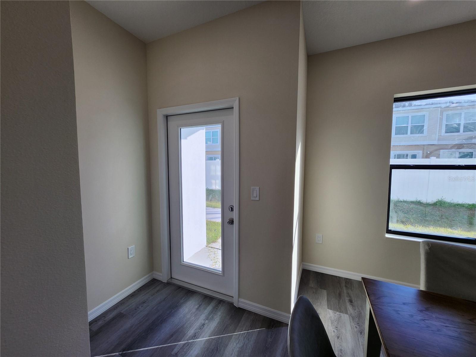 4370 Cambio Gardens Court Property Photo 75