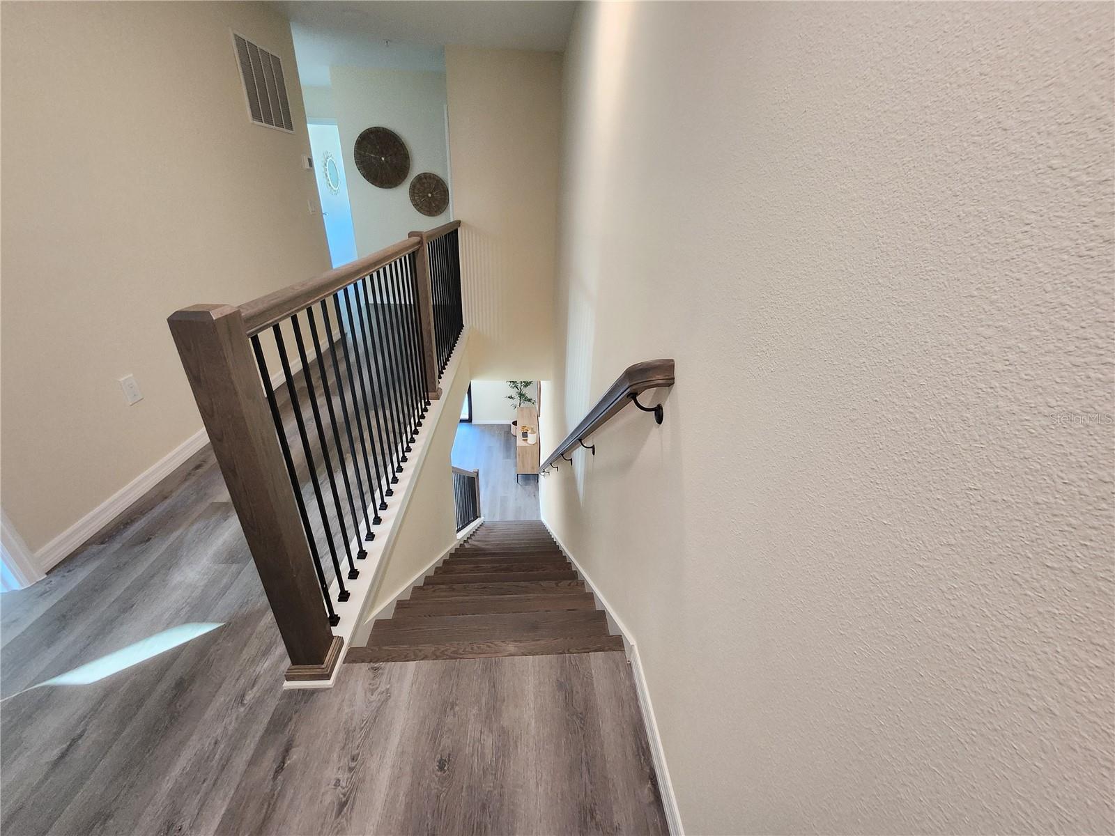 4370 Cambio Gardens Court Property Photo 81