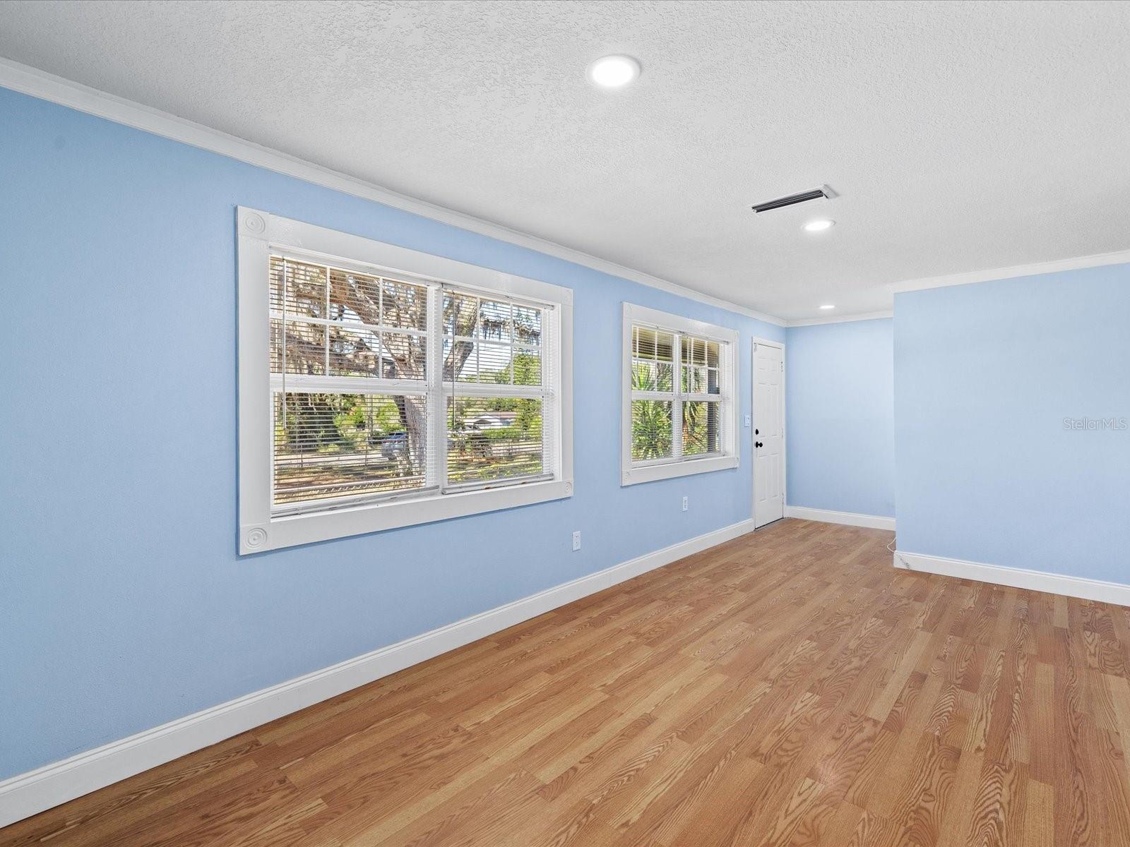 10703 Williams Rd Property Photo 4