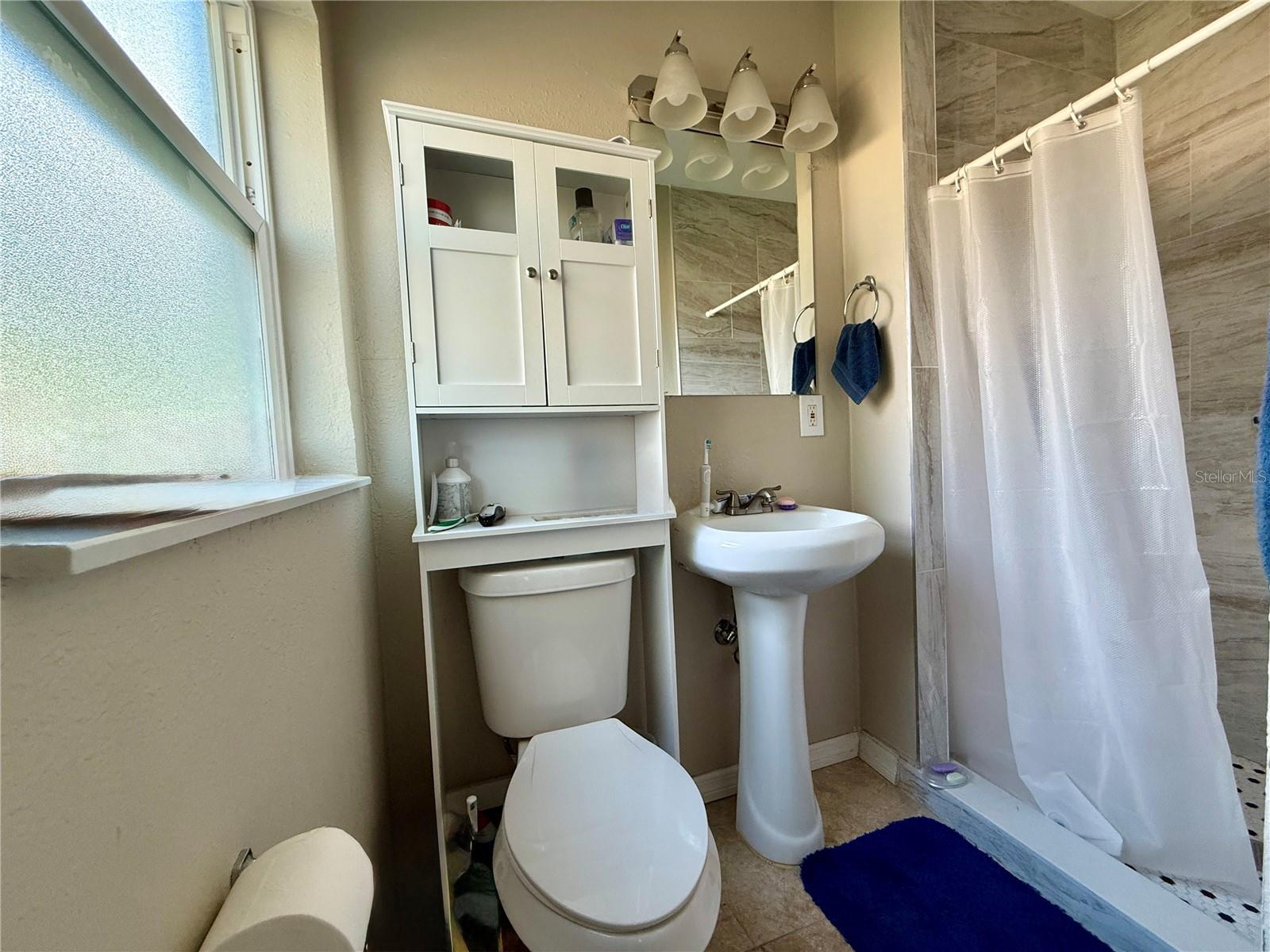 1604 Crystal Ct E Property Photo 17