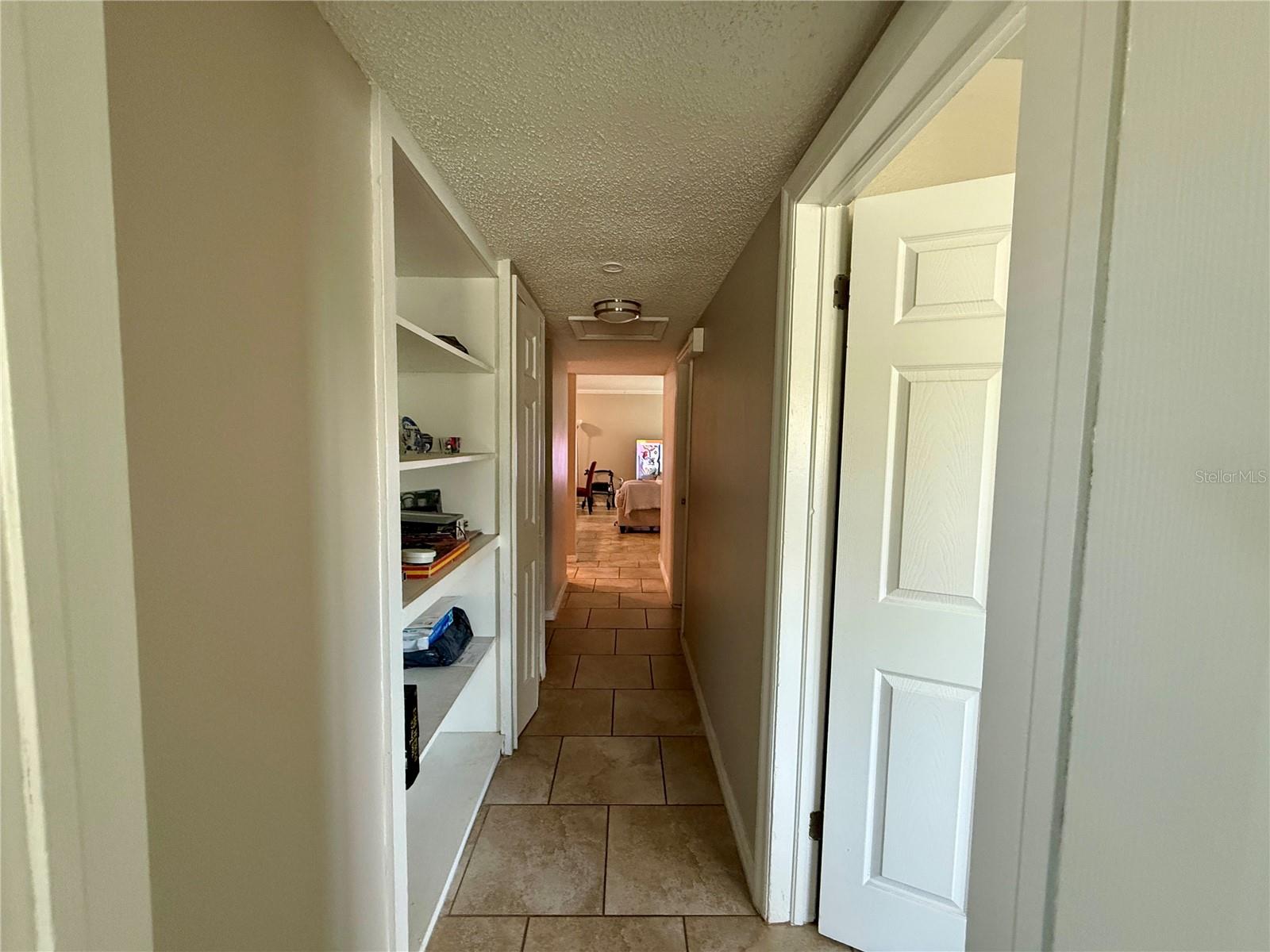1604 Crystal Ct E Property Photo 19