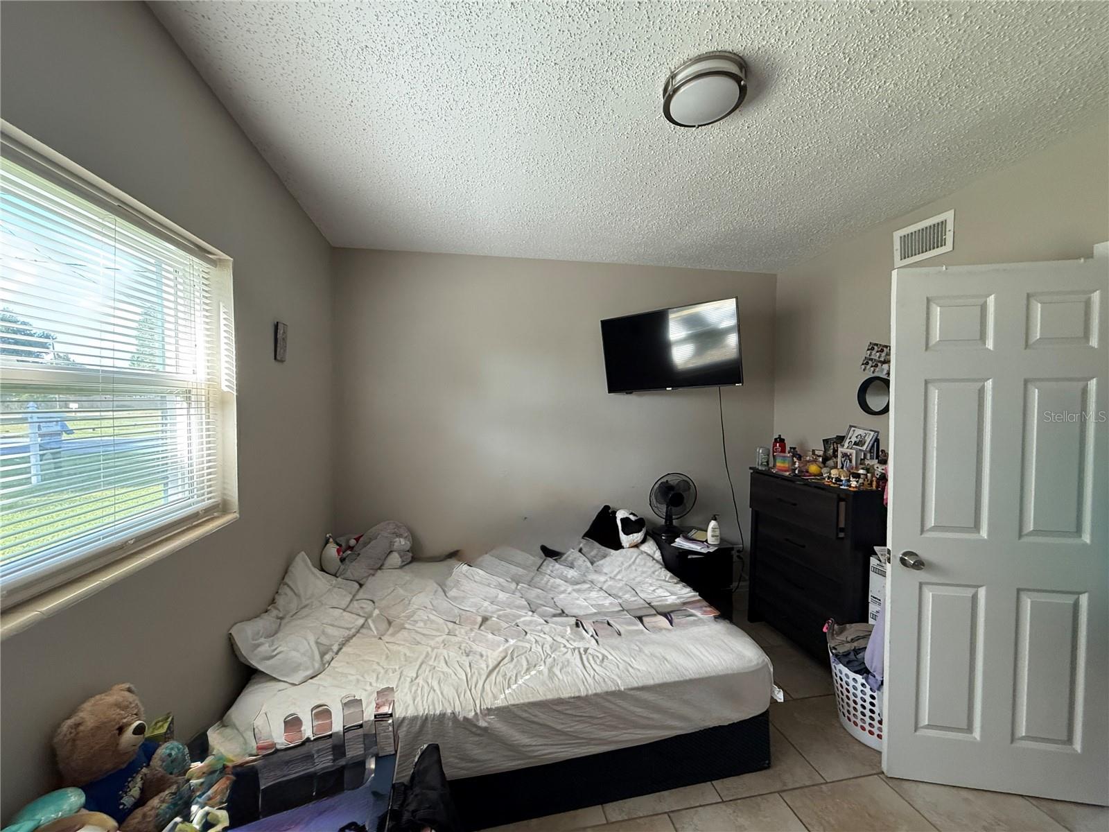 1604 Crystal Ct E Property Photo 24