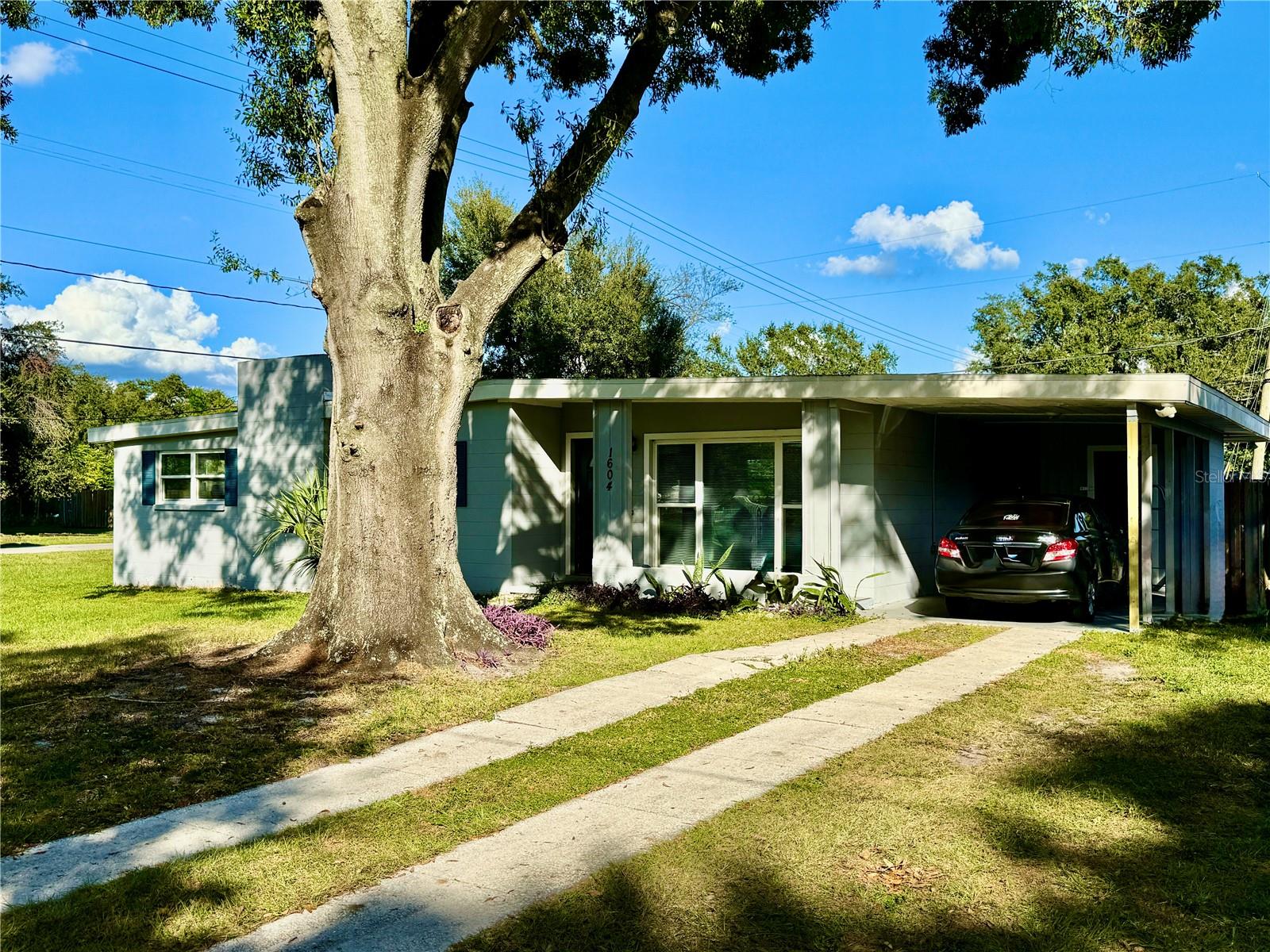 1604 Crystal Ct E Property Photo 26