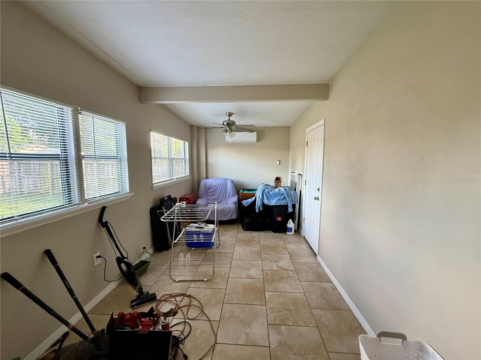 1604 Crystal Ct E Property Photo 29