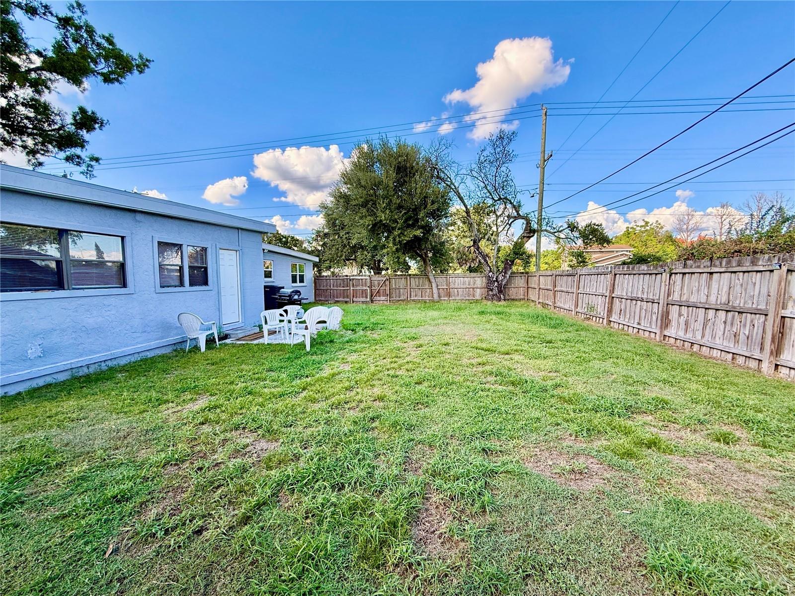 1604 Crystal Ct E Property Photo 30
