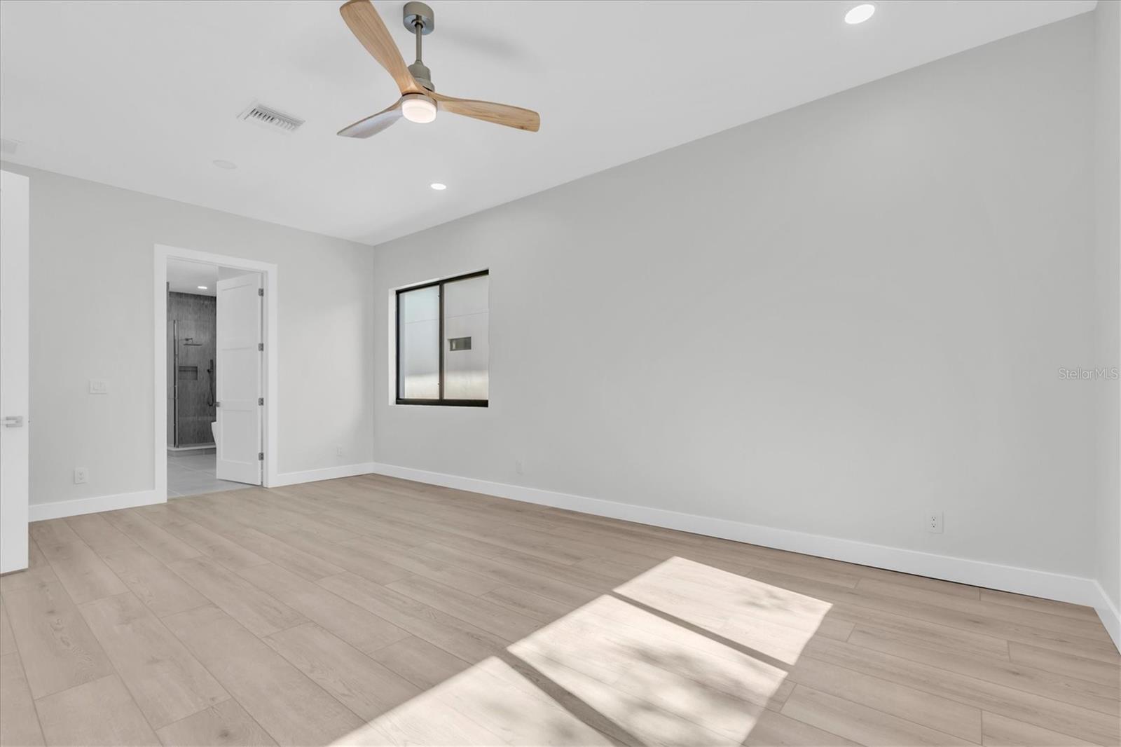 5966 Bayview Cir S Property Photo 24