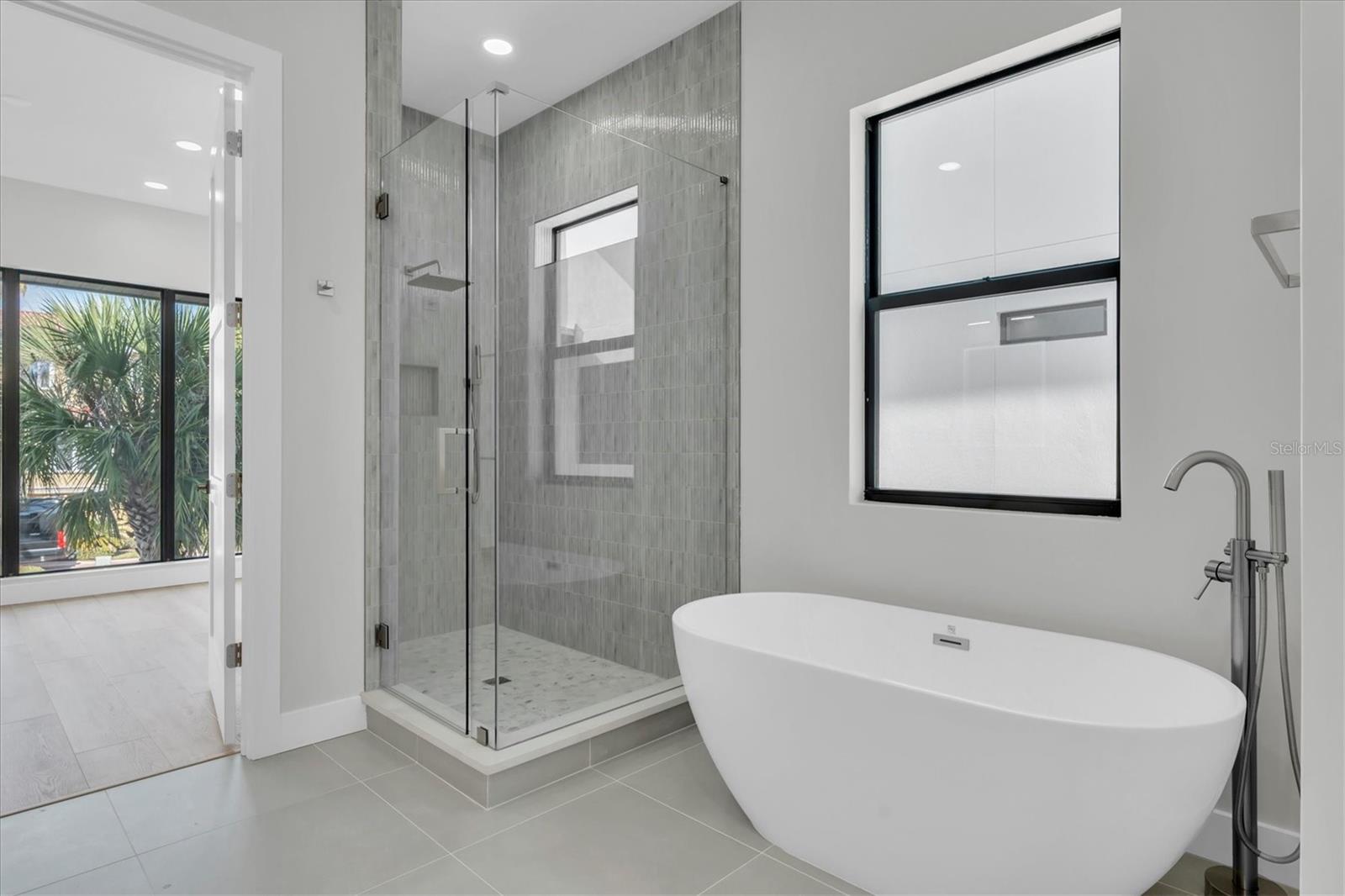 5966 Bayview Cir S Property Photo 28