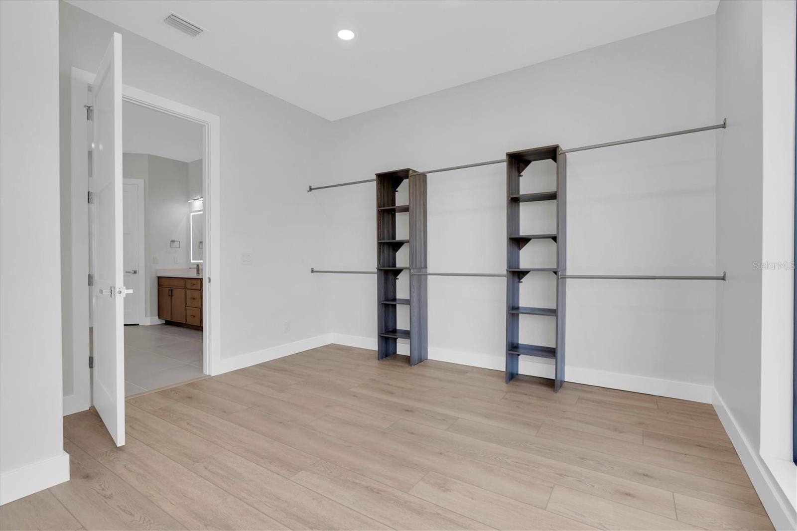 5966 Bayview Cir S Property Photo 29