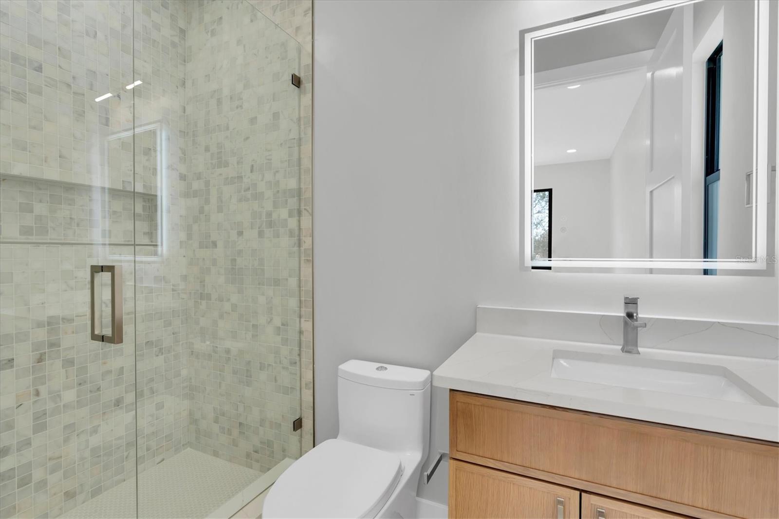 5966 Bayview Cir S Property Photo 40