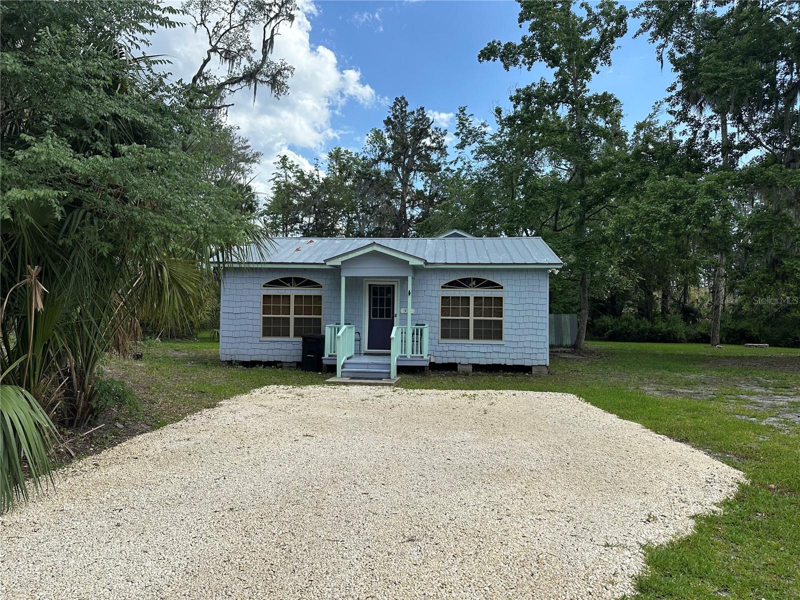 10170 W Yulee Dr Property Photo 2