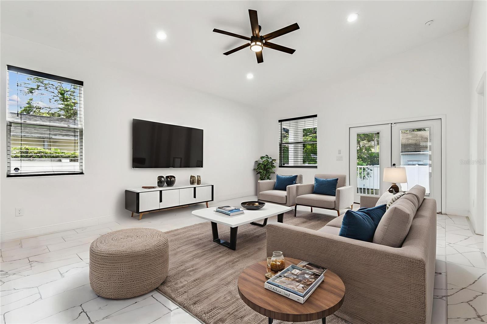 8704 N Otis Ave Property Photo 5