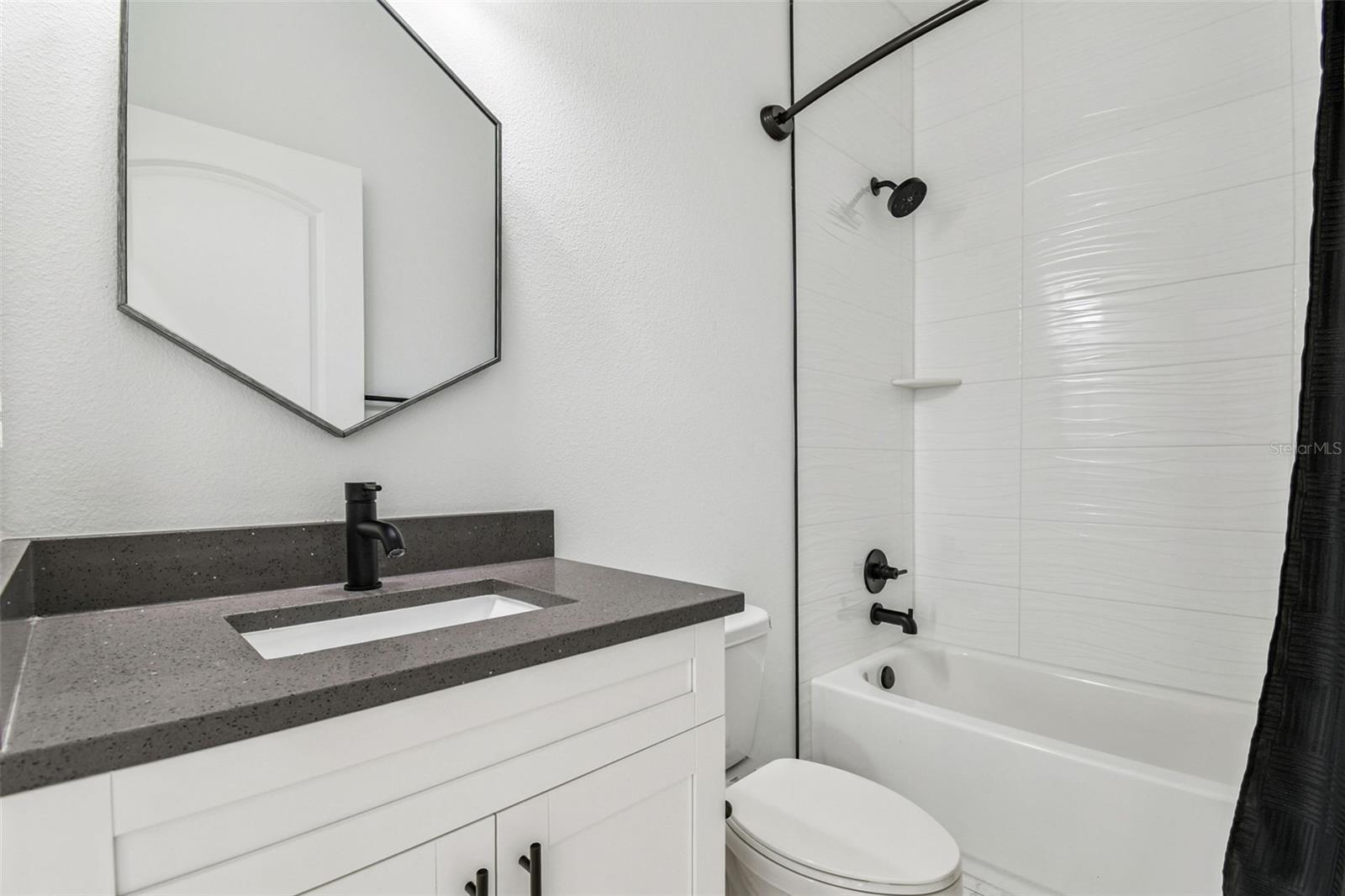 8704 N Otis Ave Property Photo 15