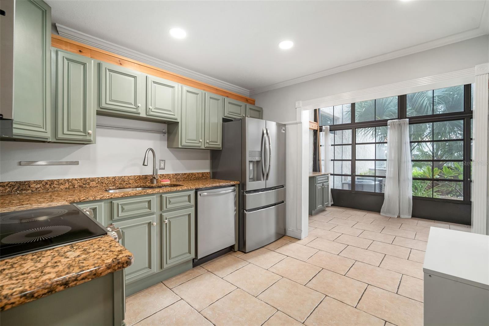 4321 Harbor House Dr Property Photo 10