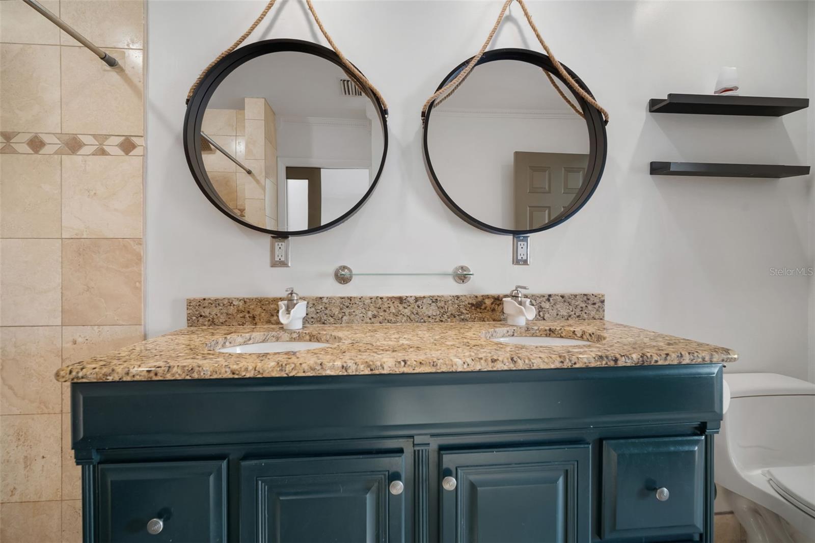 4321 Harbor House Dr Property Photo 23