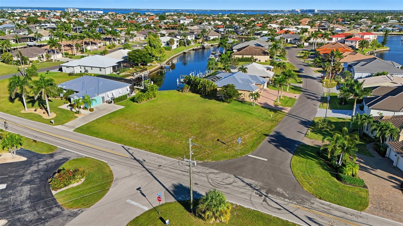 600 Via Tripoli Property Photo 3