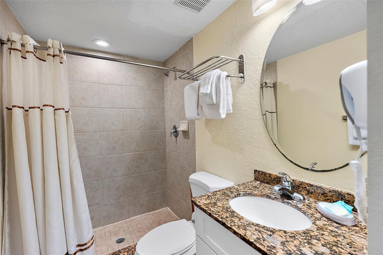 12000 Gulf Blvd #501-w Property Photo 22