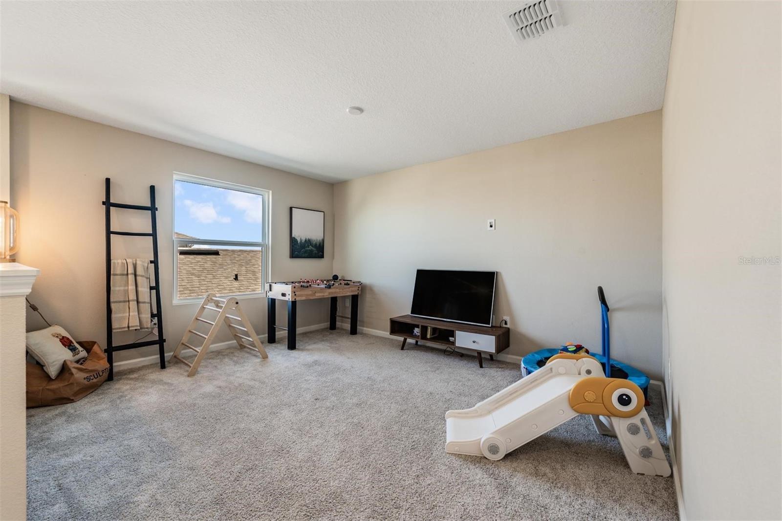6276 Golden Beach Dr Property Photo 17