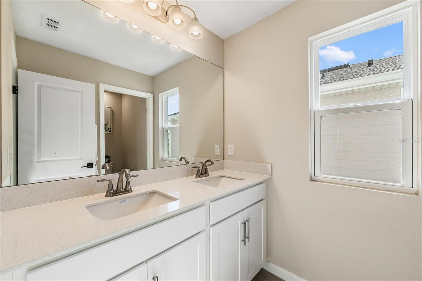 6276 Golden Beach Dr Property Photo 22