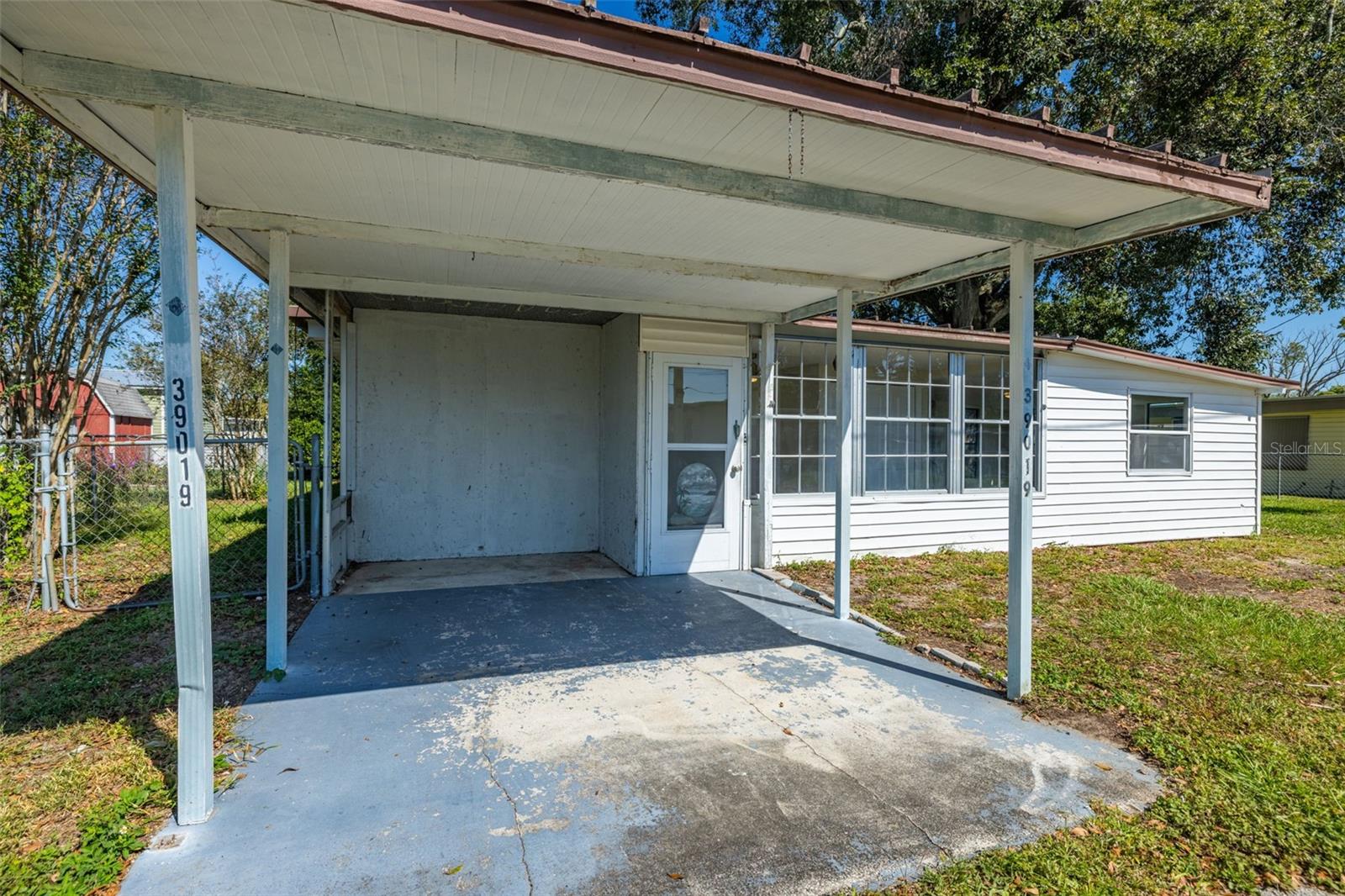 39019 Heath Dr Property Photo 3