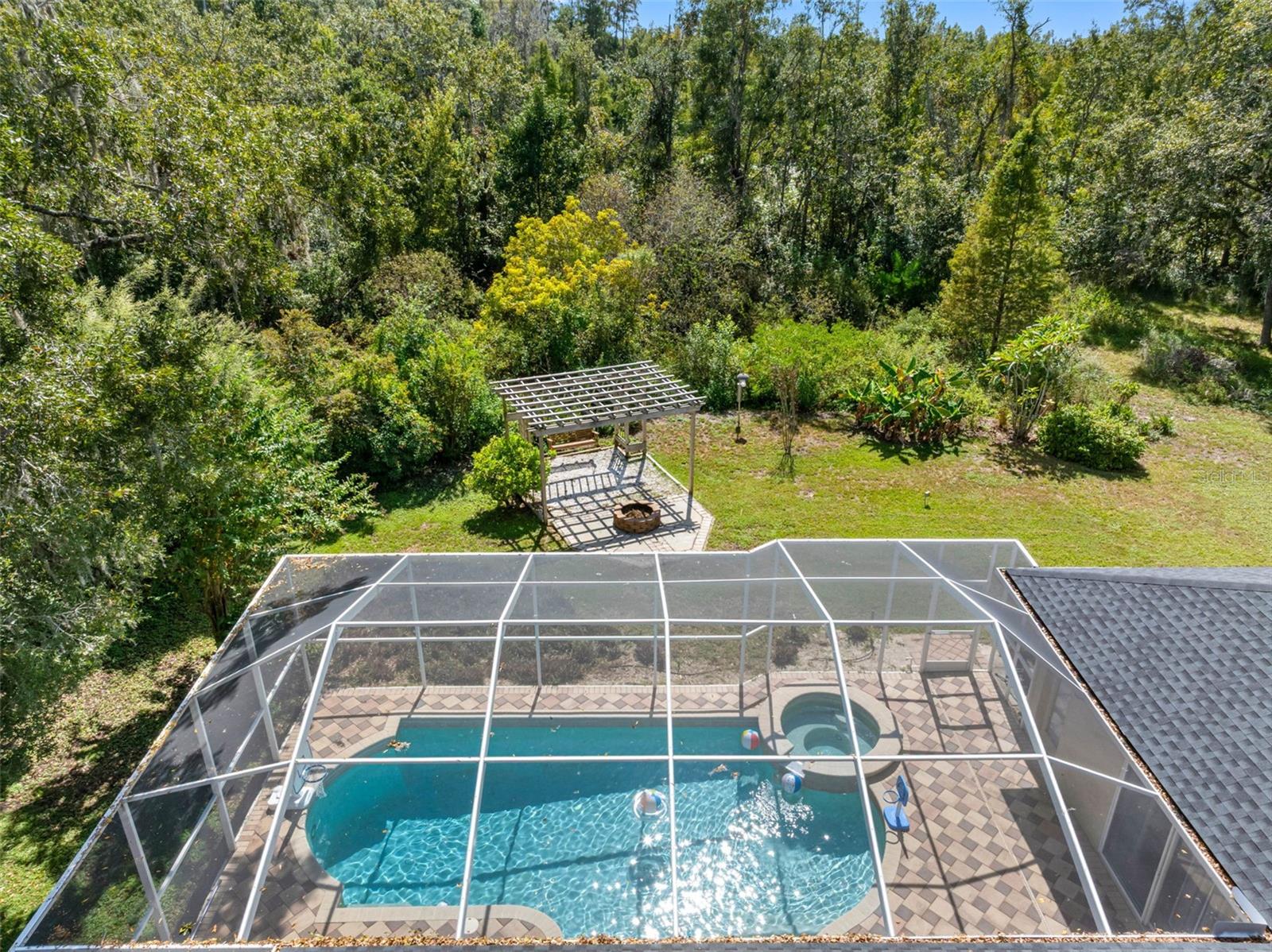 121 Myrtle Ridge Rd Property Photo 4