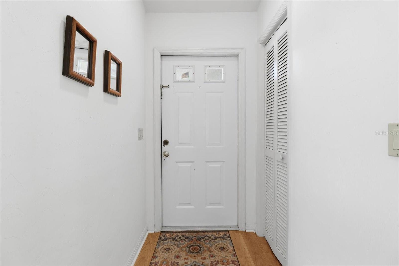 1690 N Foxboro Loop Property Photo 5
