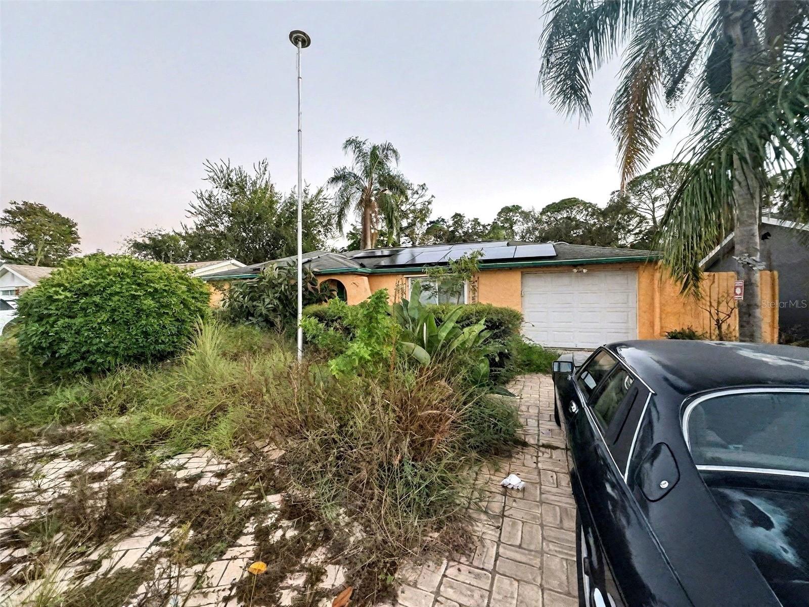 6134 WESTPORT DR Property Photo 1