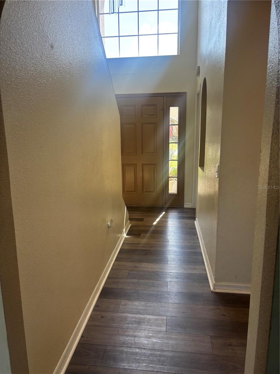 TB8441385 Property Photo 10