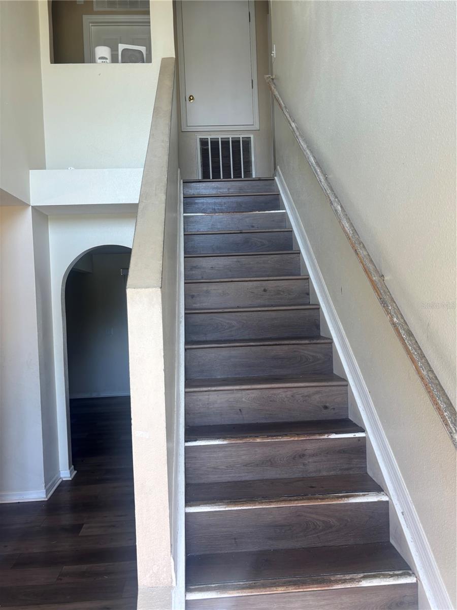 TB8441385 Property Photo 12