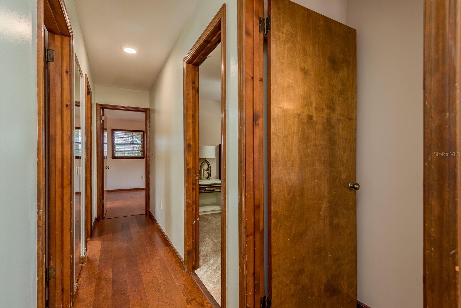 1416 Grove Ave Property Photo 37
