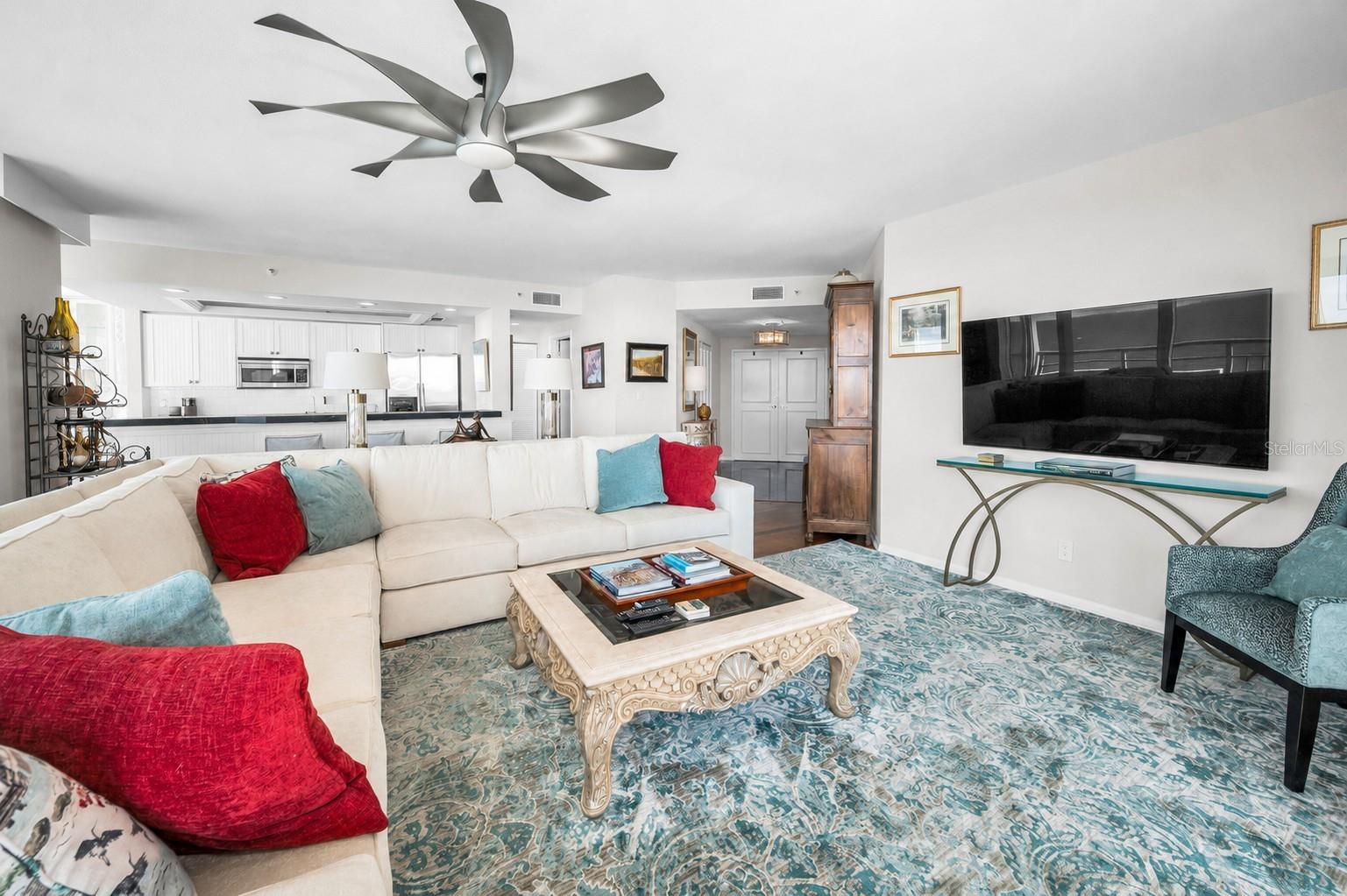 1520 Gulf Blvd #1101 Property Photo 6