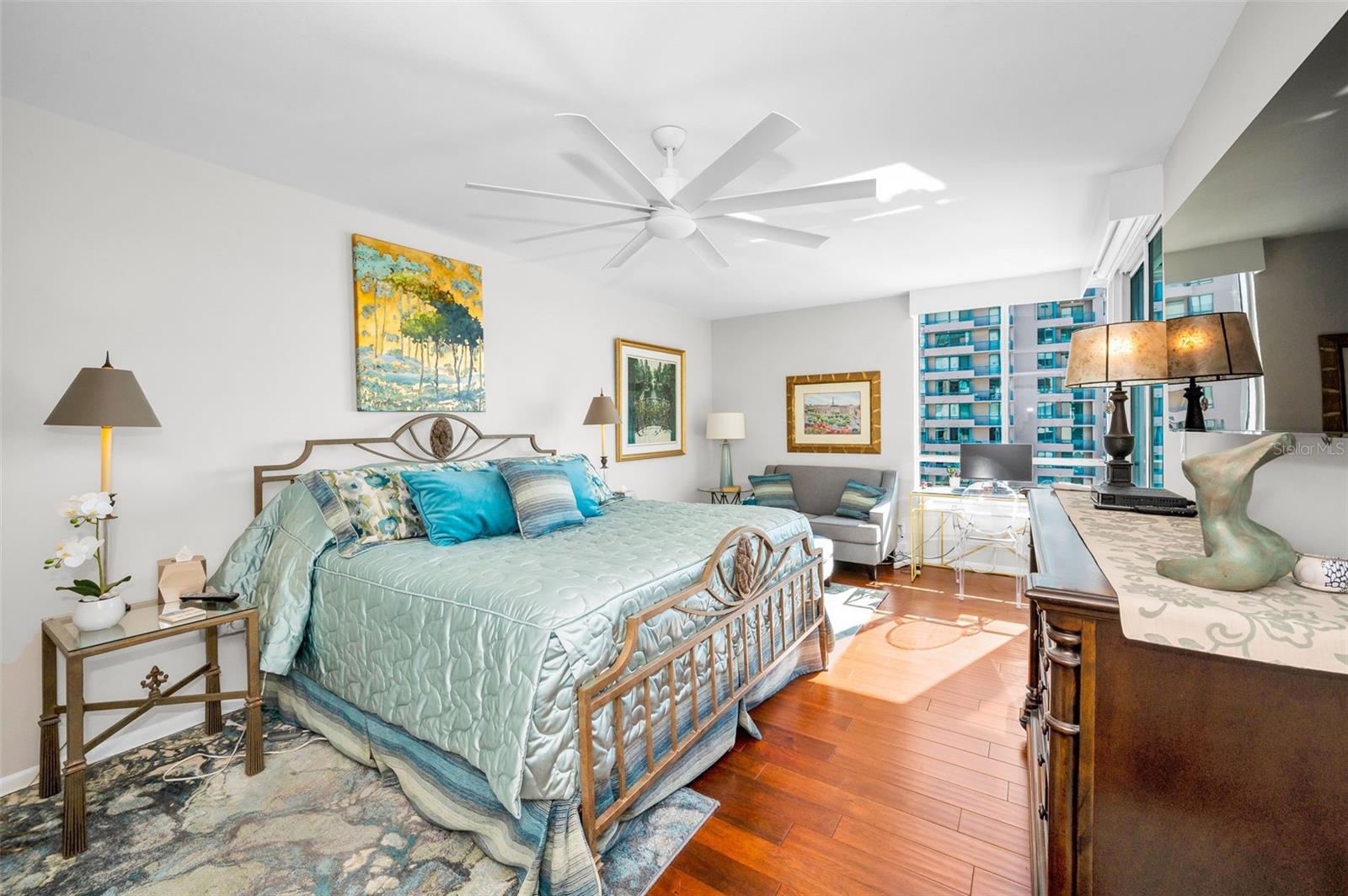 1520 Gulf Blvd #1101 Property Photo 28