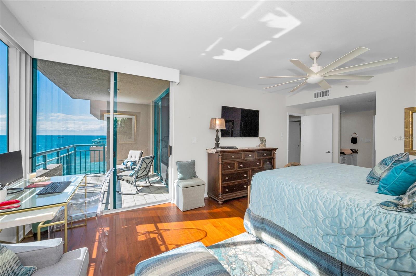 1520 Gulf Blvd #1101 Property Photo 31