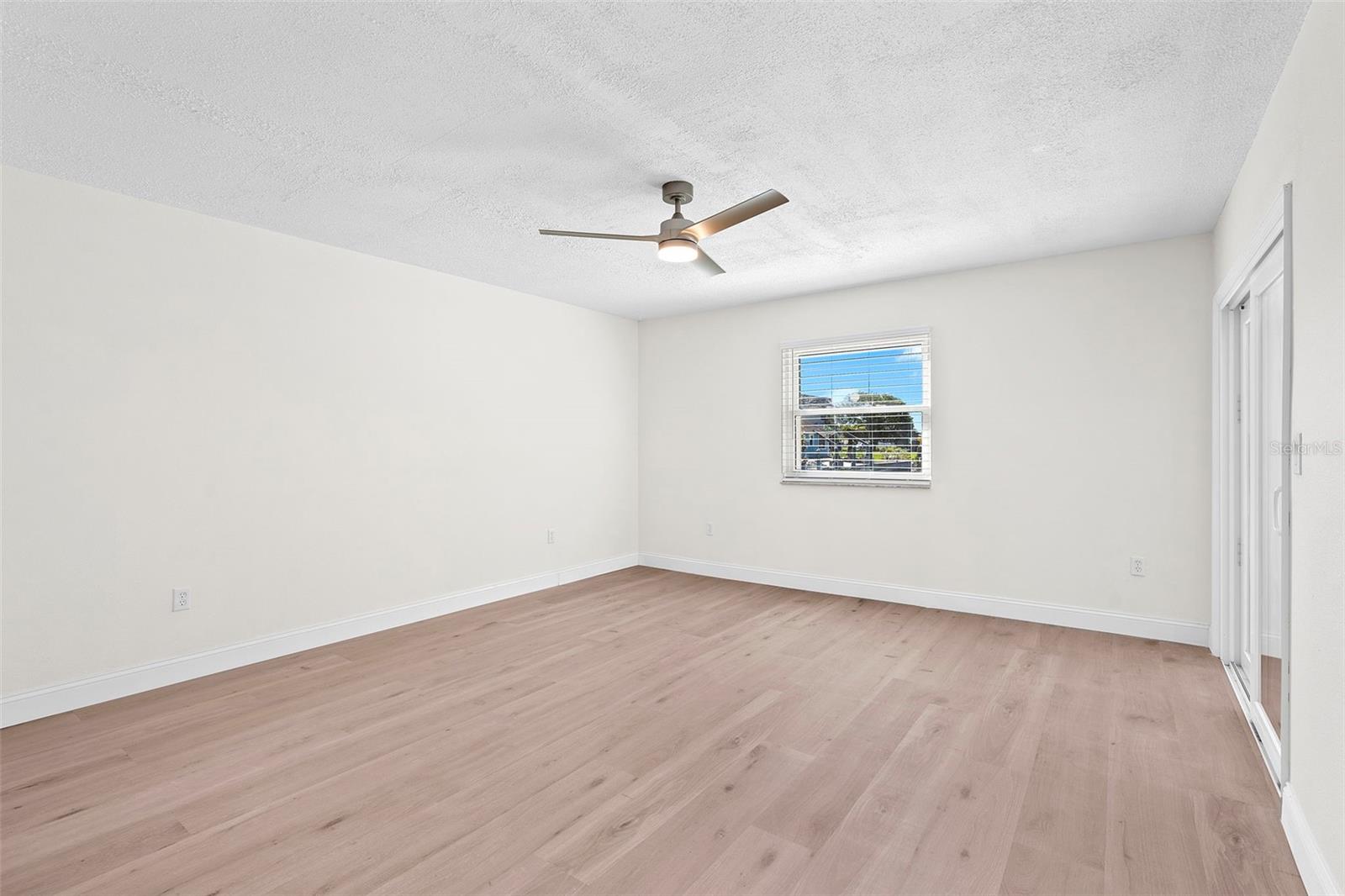 4448 Marine Pkwy Property Photo 11