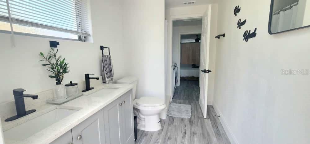 4012 Valencia Dr Property Photo 20