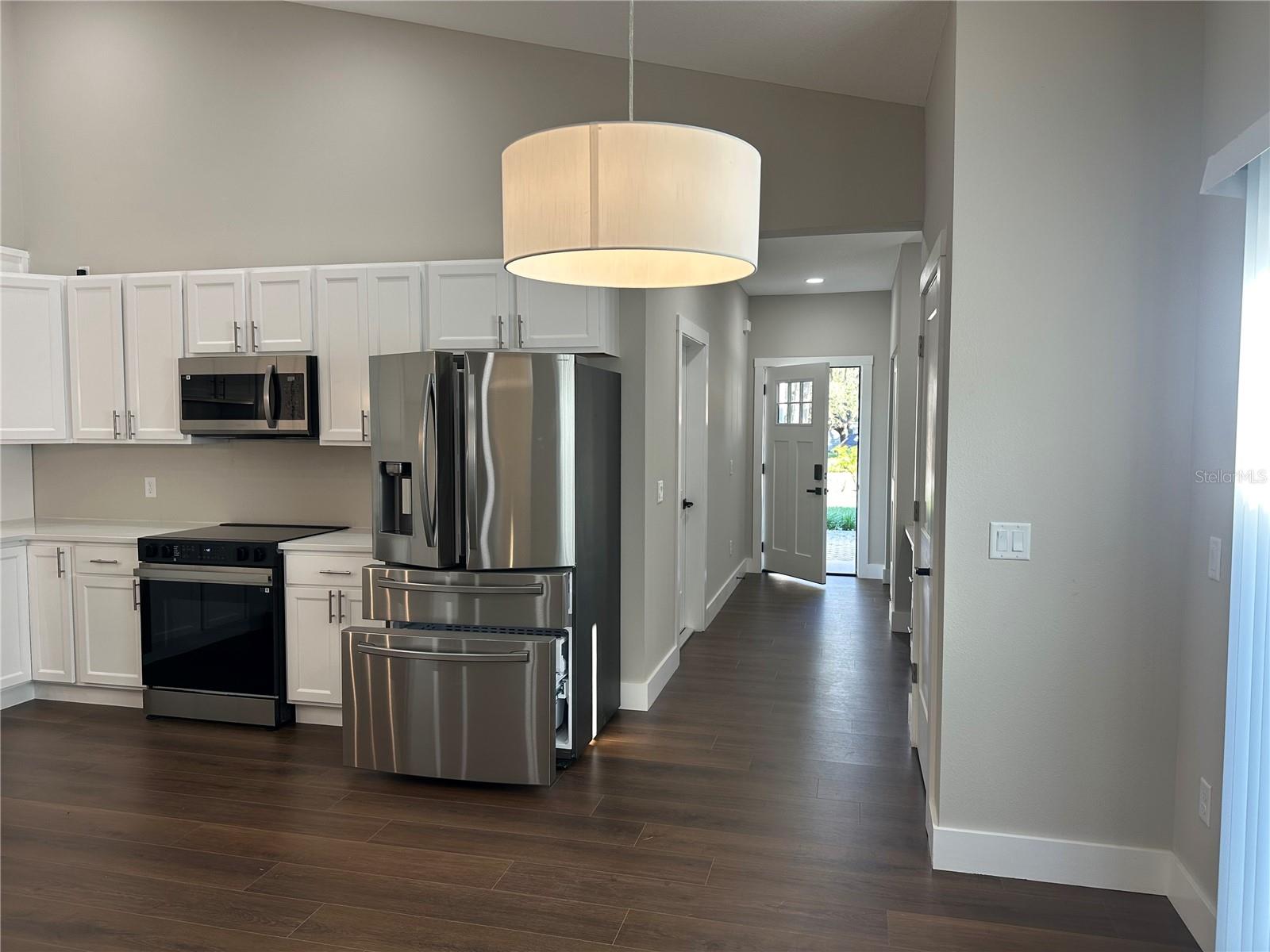 6396 W Flanders Ln Property Photo 6