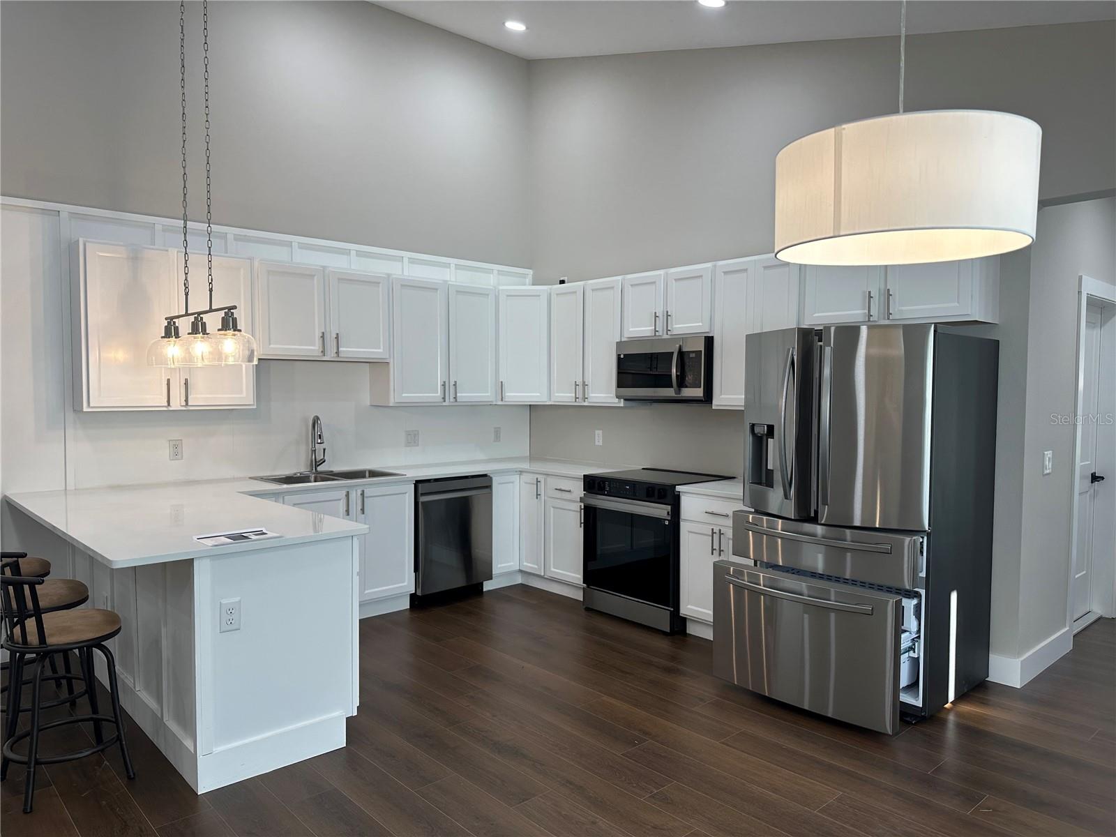 6396 W Flanders Ln Property Photo 7