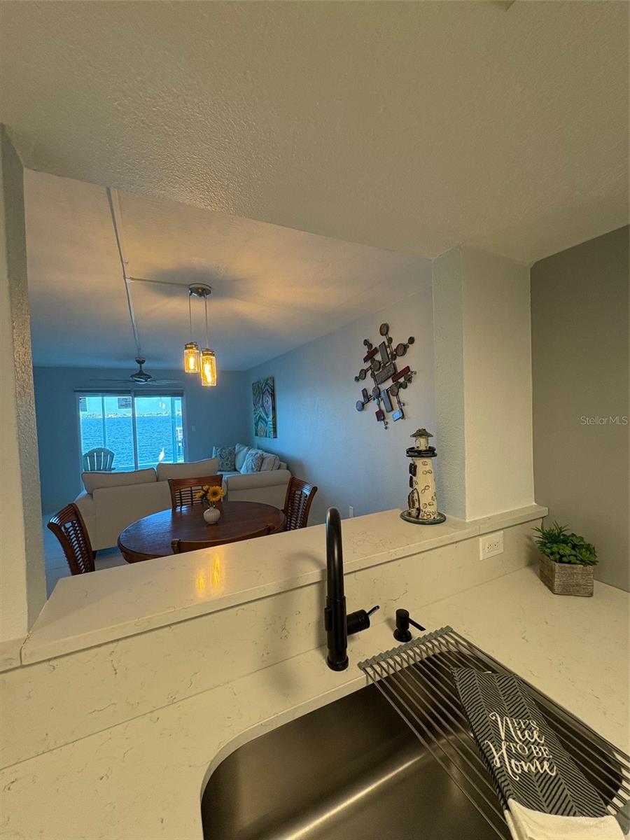 464 Paula Dr N #116 Property Photo 14