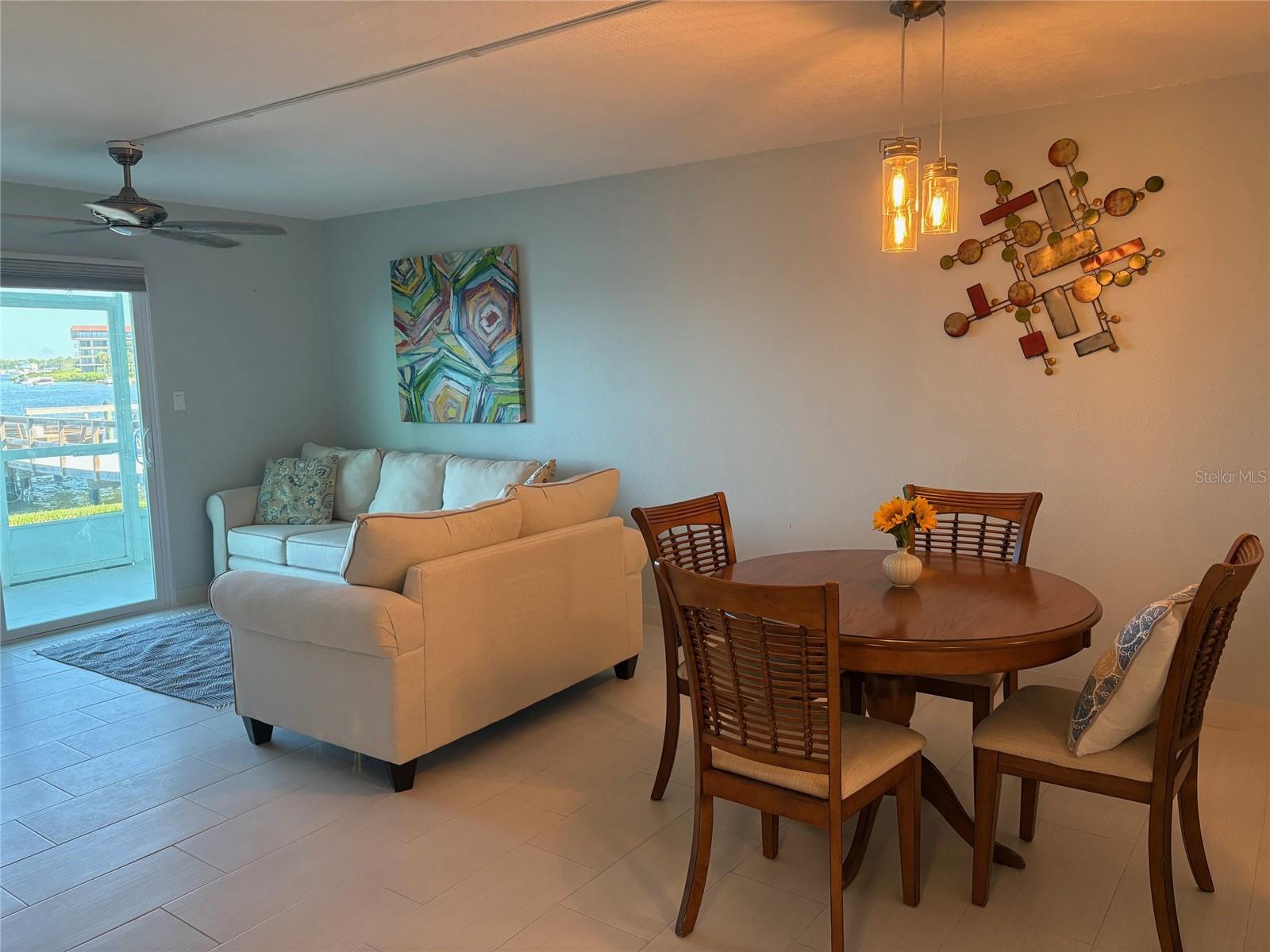 464 Paula Dr N #116 Property Photo 17