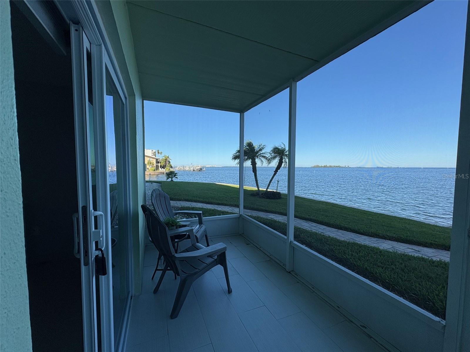 464 Paula Dr N #116 Property Photo 34