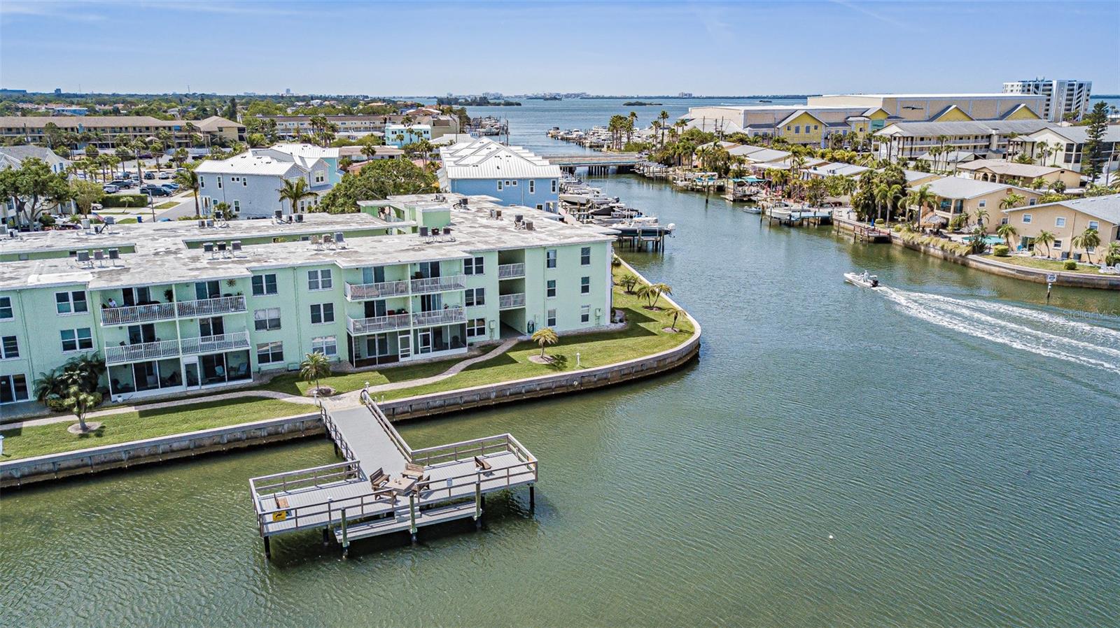 464 Paula Dr N #116 Property Photo 45