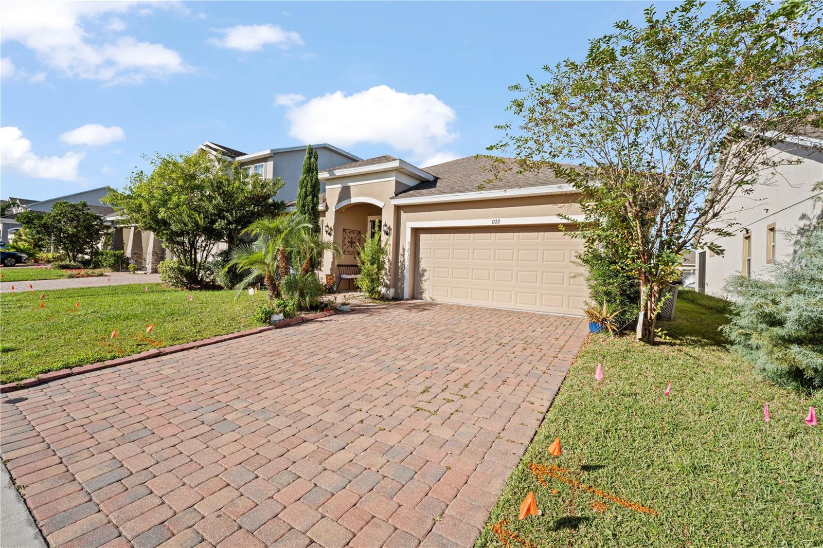 1722 Reflection Ln Property Photo 2
