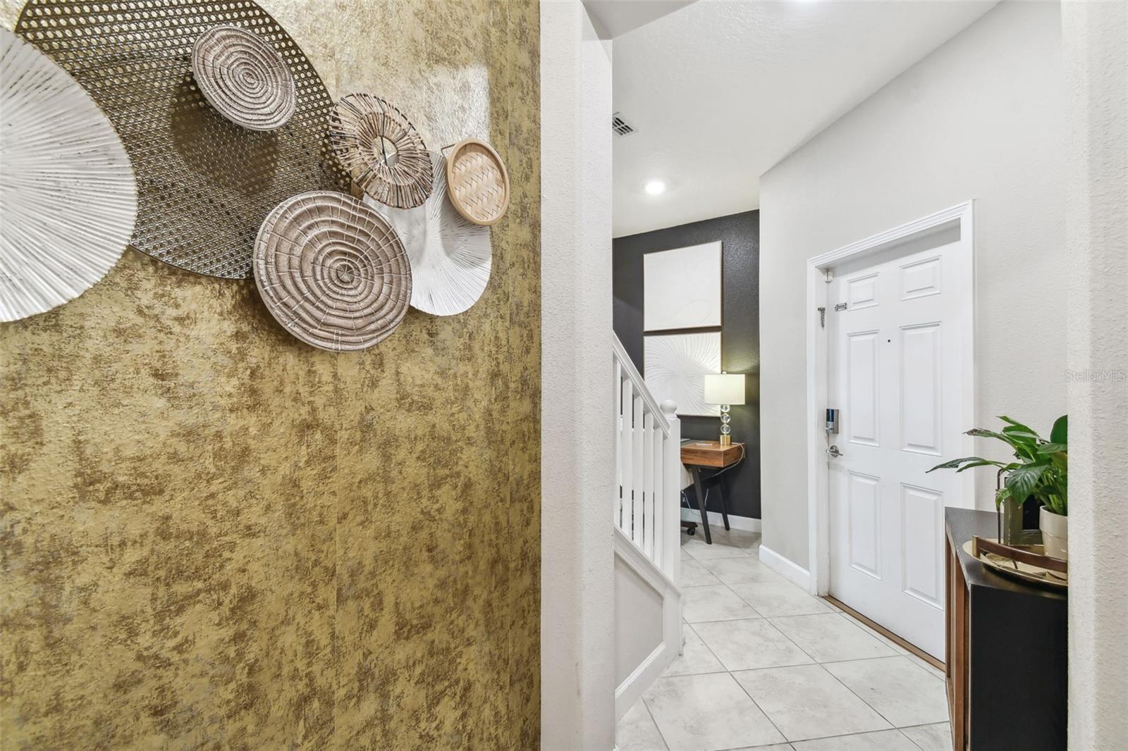 10012 Corso Milano Dr Property Photo 5