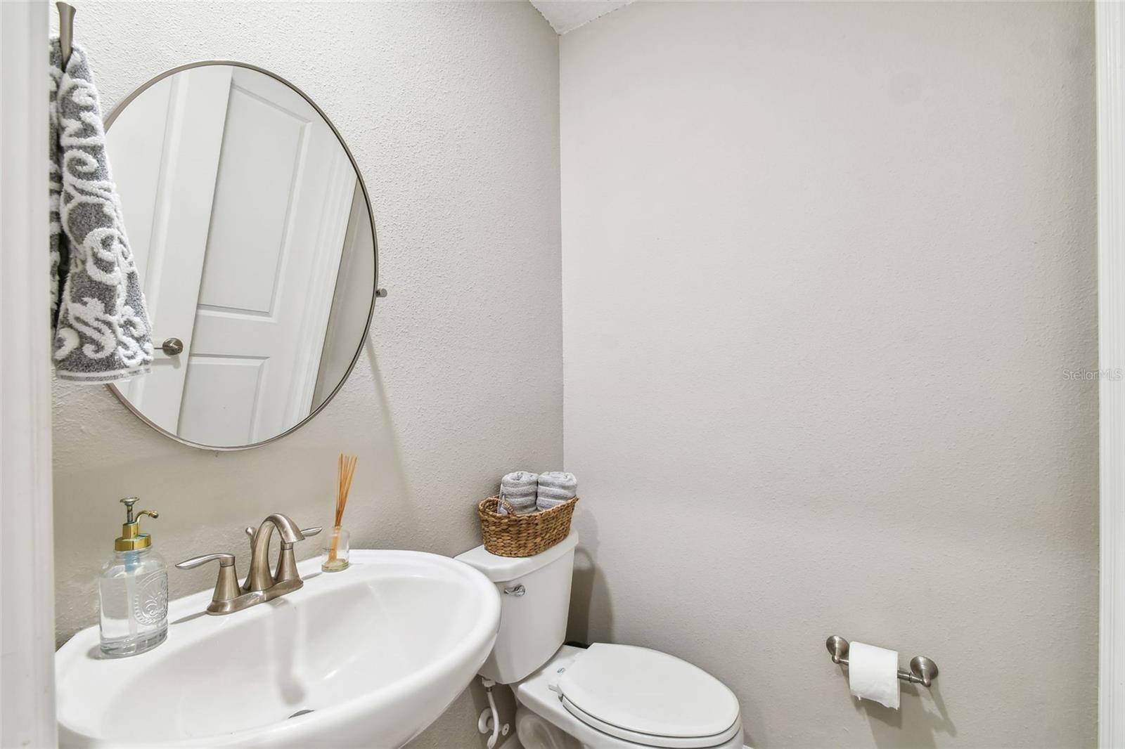 10012 Corso Milano Dr Property Photo 6