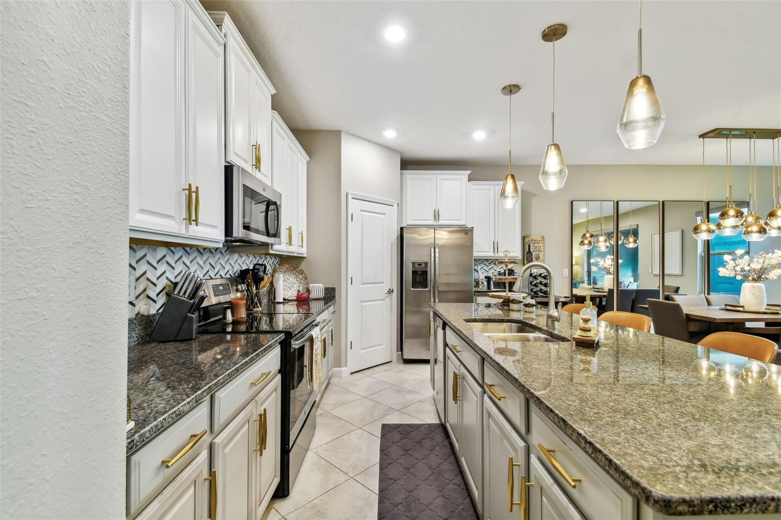 10012 Corso Milano Dr Property Photo 25