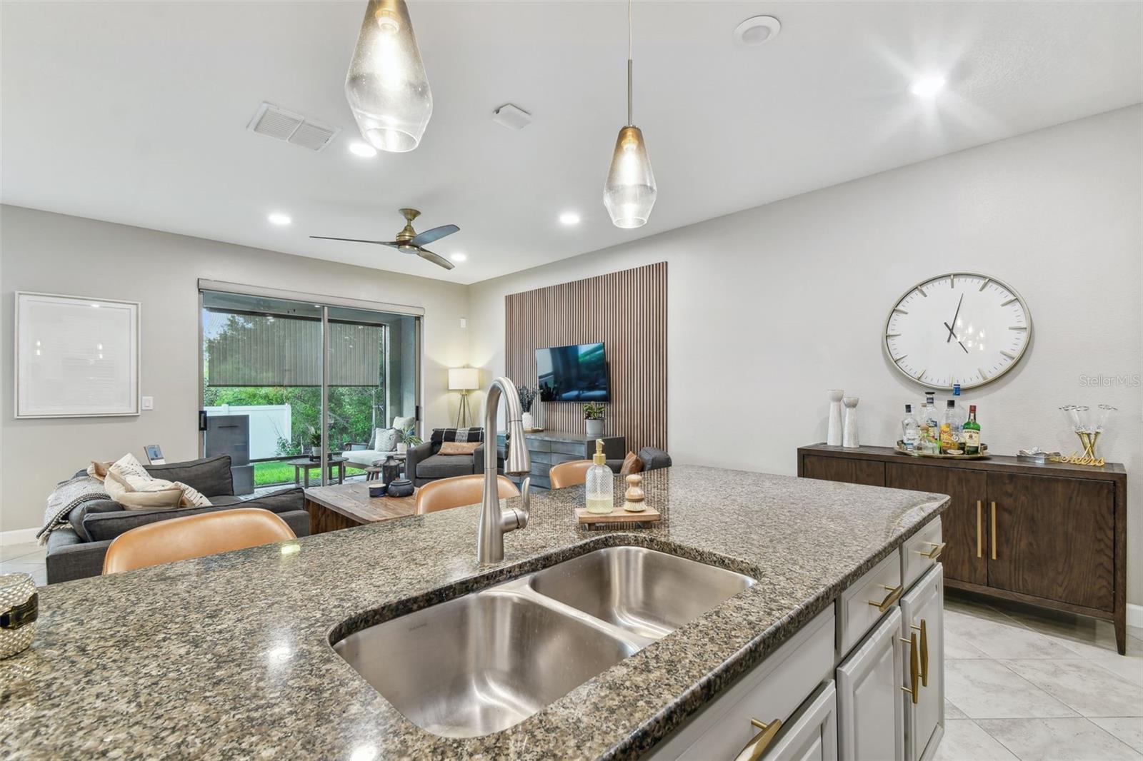 10012 Corso Milano Dr Property Photo 28