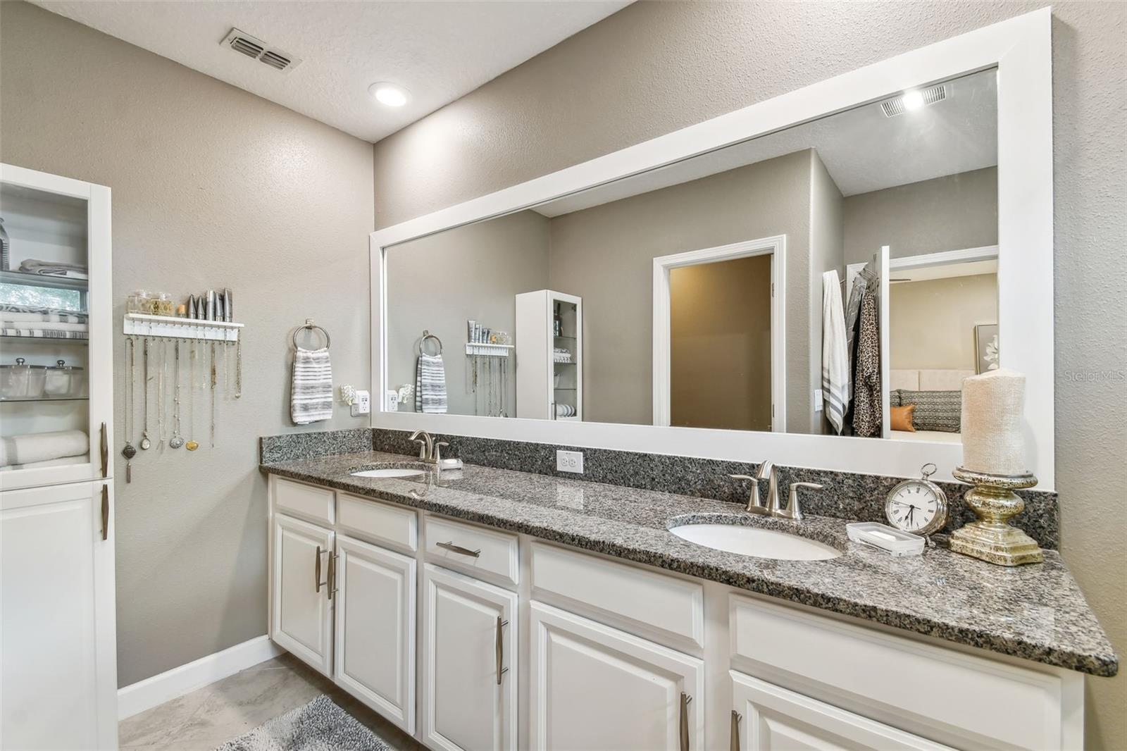 10012 Corso Milano Dr Property Photo 37