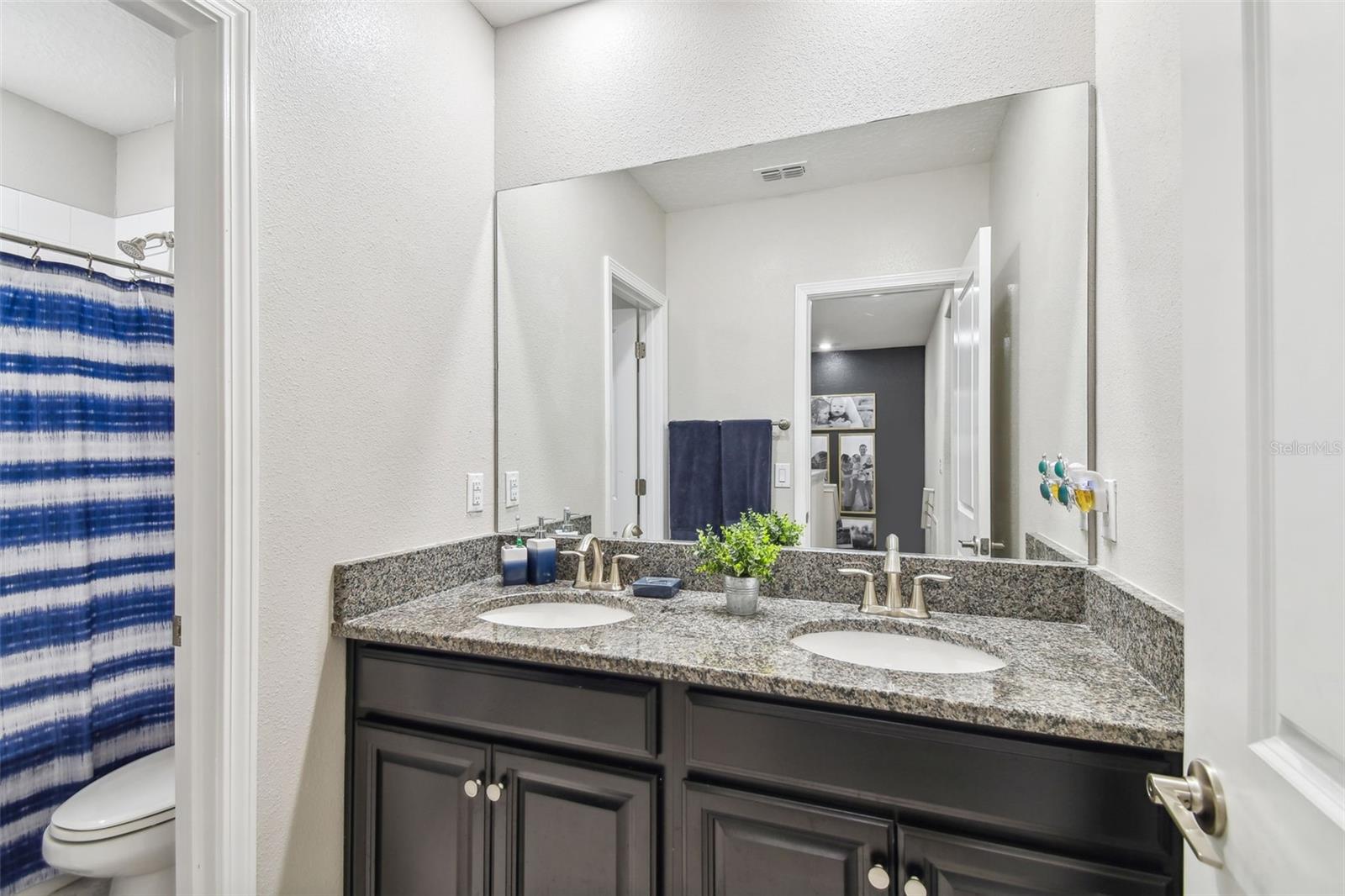 10012 Corso Milano Dr Property Photo 40