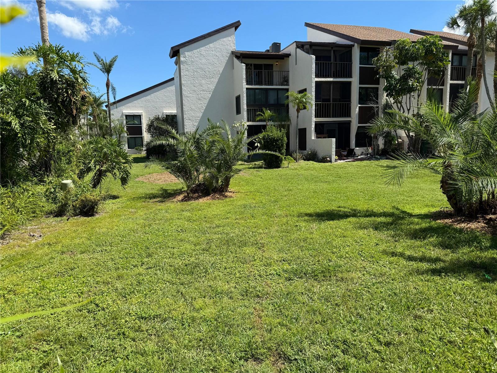 2207 Belleair Rd #b22 Property Photo 1