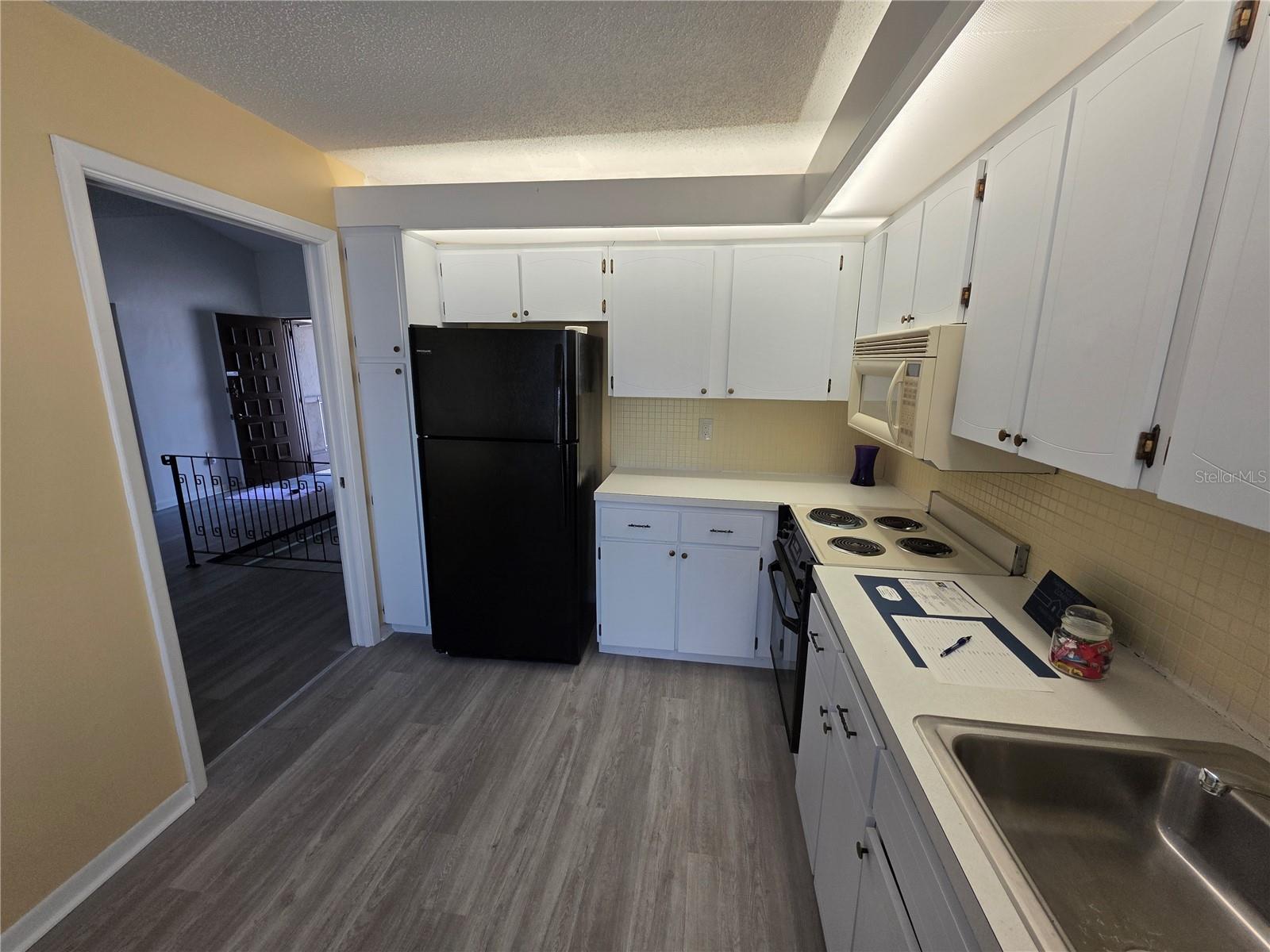 2207 Belleair Rd #b22 Property Photo 6